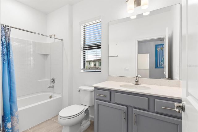 5893 HIGH SEAS DRIVE, Orlando, FL 32821