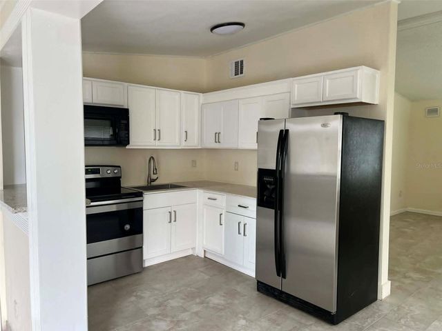 682 WALKUP DRIVE, Orlando, FL 32808