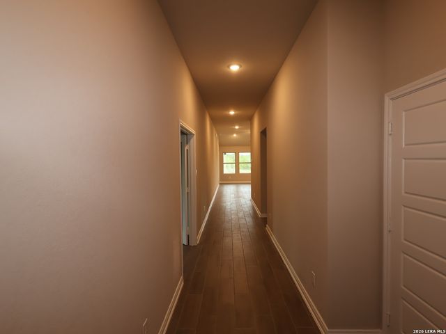 121 Greeley Drive, Floresville, TX 78114