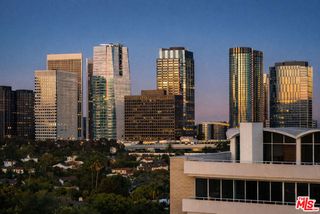 1333 S Beverly Glen Boulevard PH A, Los Angeles, CA 90024