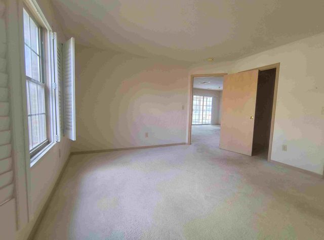 3577 Hunters Crossing Drive, Grove City, OH 43123