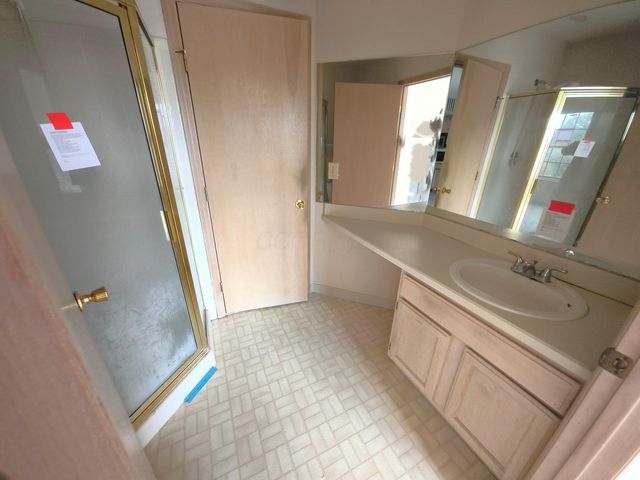 3577 Hunters Crossing Drive, Grove City, OH 43123