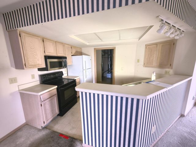 3577 Hunters Crossing Drive, Grove City, OH 43123