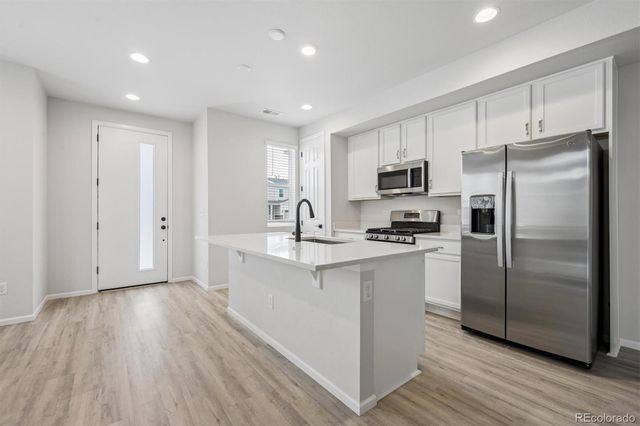 101 S Uriah Street, Aurora, CO 80018