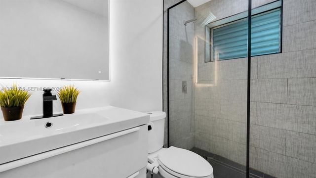 603 N 32nd Ave, Hollywood, FL 33021