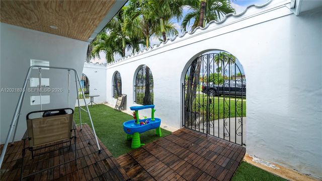 603 N 32nd Ave, Hollywood, FL 33021