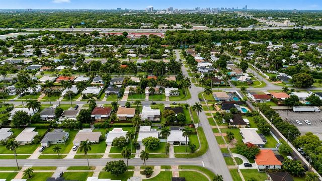 603 N 32nd Ave, Hollywood, FL 33021
