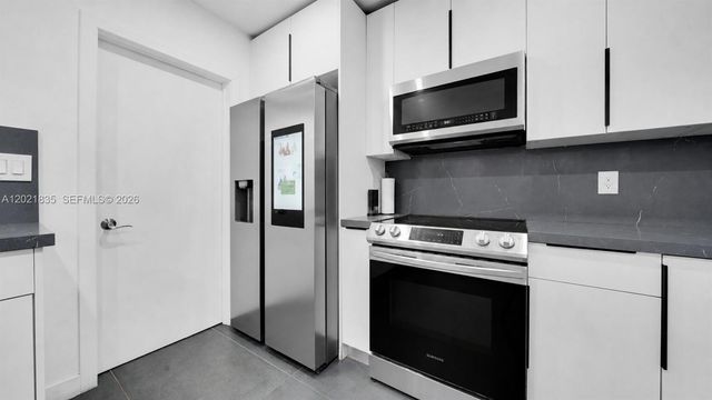 603 N 32nd Ave, Hollywood, FL 33021