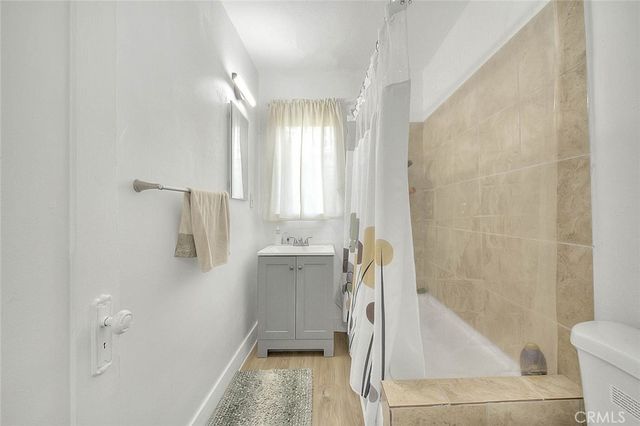 1752 1746 Lucretia Avenue, Los Angeles, CA 90026