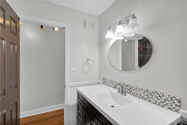 3396 Darien Road, Bethlehem City, PA 18020