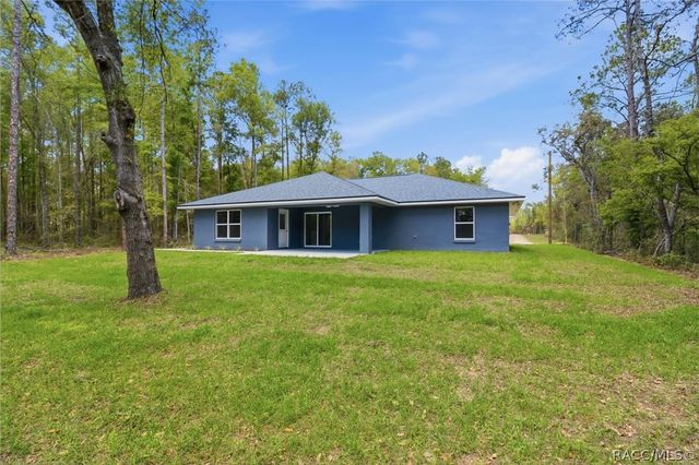 341 E McFaddin Place, Dunnellon, FL 34434
