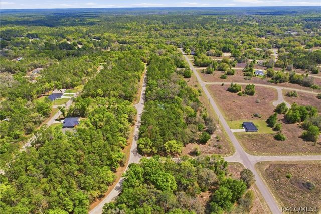 341 E McFaddin Place, Dunnellon, FL 34434