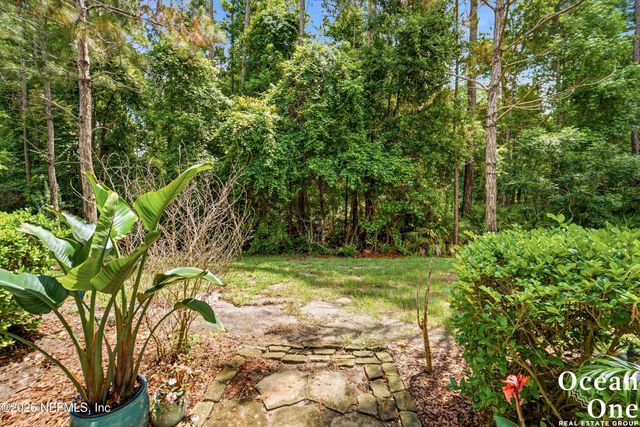 71 CANARY PALM Court, Ponte Vedra, FL 32081