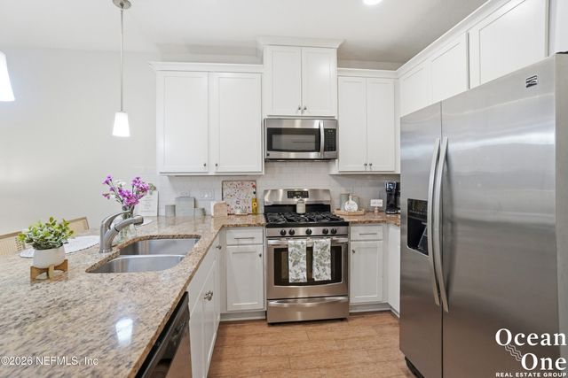 71 CANARY PALM Court, Ponte Vedra, FL 32081