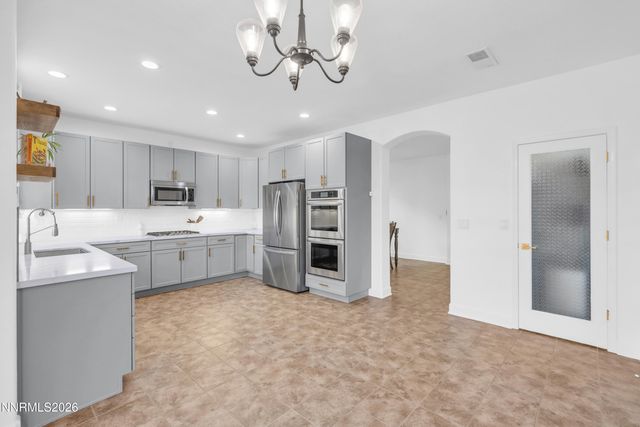 2531 Ivory Ann Drive, Sparks, NV 89436