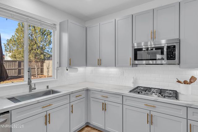 2531 Ivory Ann Drive, Sparks, NV 89436