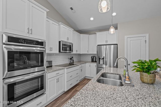 109 Country Ridge Lane, Carthage, NC 28327