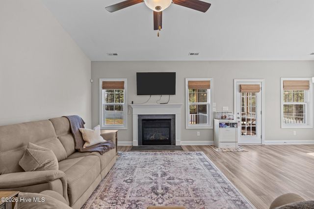 109 Country Ridge Lane, Carthage, NC 28327