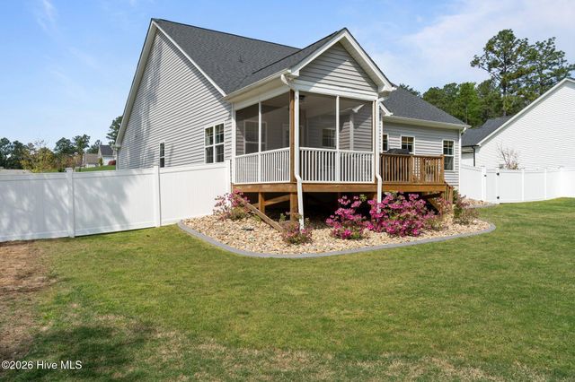 109 Country Ridge Lane, Carthage, NC 28327