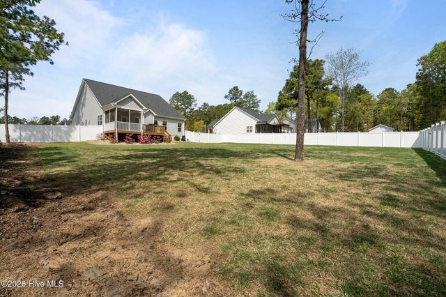 109 Country Ridge Lane, Carthage, NC 28327