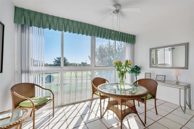7787 Golf Circle Drive 312, Margate, FL 33063