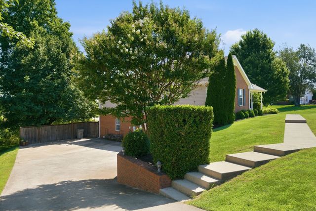 278 Janet Dr, Pleasant View, TN 37146
