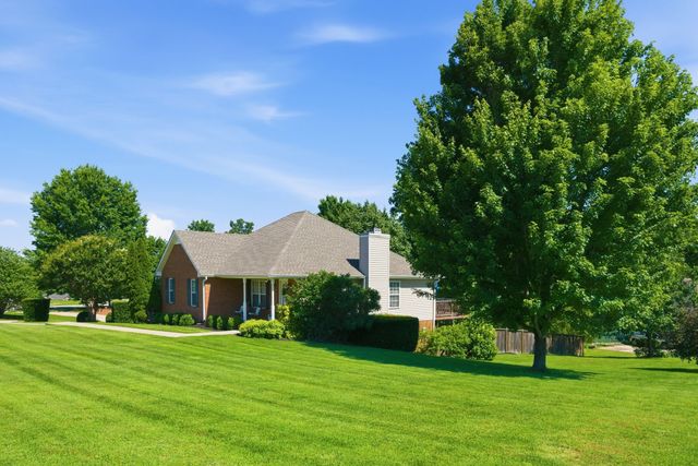 278 Janet Dr, Pleasant View, TN 37146