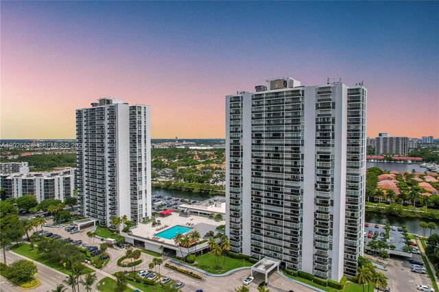 3625 N Country Club Dr 2610, Aventura, FL 33180