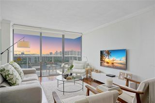 3625 N Country Club Dr 2610, Aventura, FL 33180