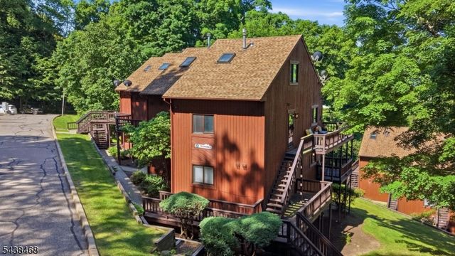 4 Telemark Dr 2, Vernon Twp., NJ 07462
