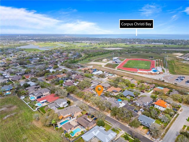 6626 Pharaoh Dr, Corpus Christi, TX 78412
