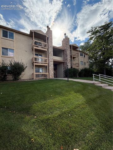 814 Tenderfoot Hill Road 202, Colorado Springs, CO 80906