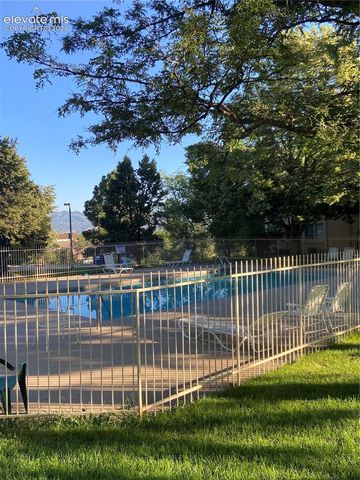 814 Tenderfoot Hill Road 202, Colorado Springs, CO 80906