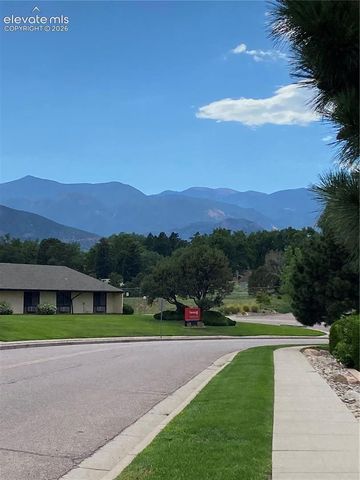 814 Tenderfoot Hill Road 202, Colorado Springs, CO 80906