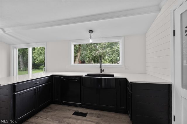 315 West Street, Lagrange, OH 44050
