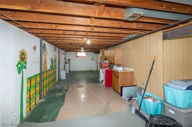 315 West Street, Lagrange, OH 44050
