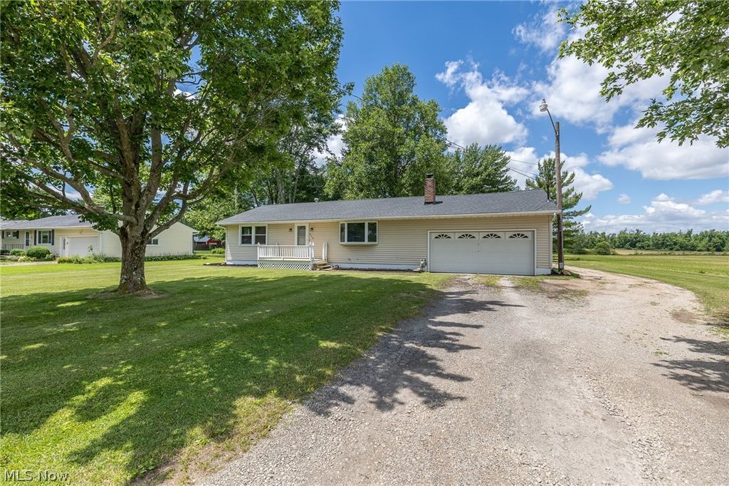 315 West Street, Lagrange, OH 44050