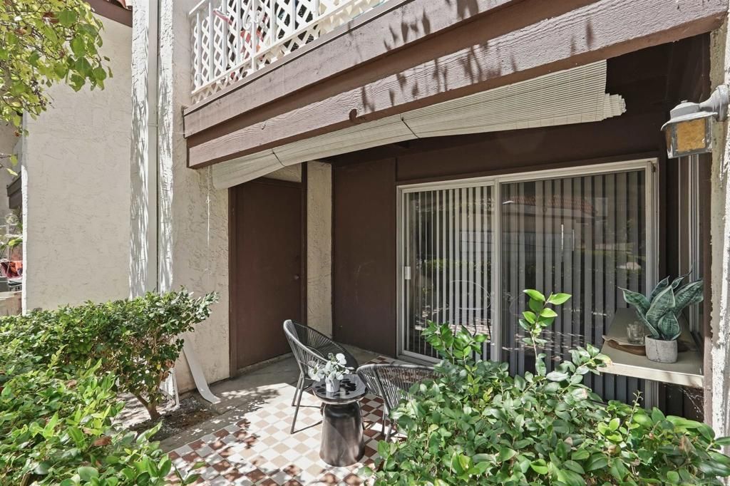 Image 17 of property listing at 6878 Navajo Rd 111, San Diego, CA 92119