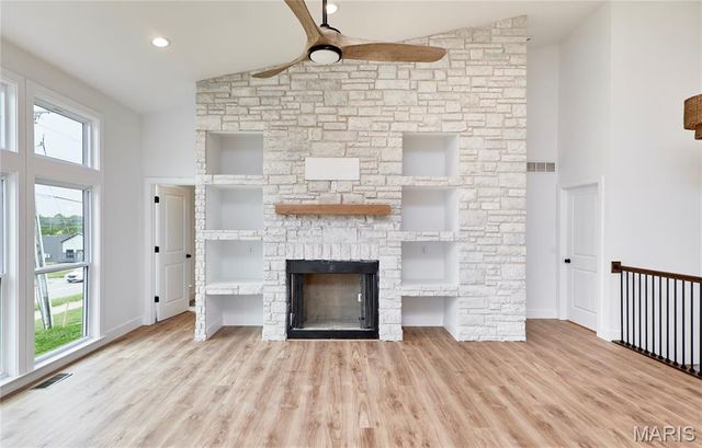 107 Wolf Den Court, Lake St Louis, MO 63367