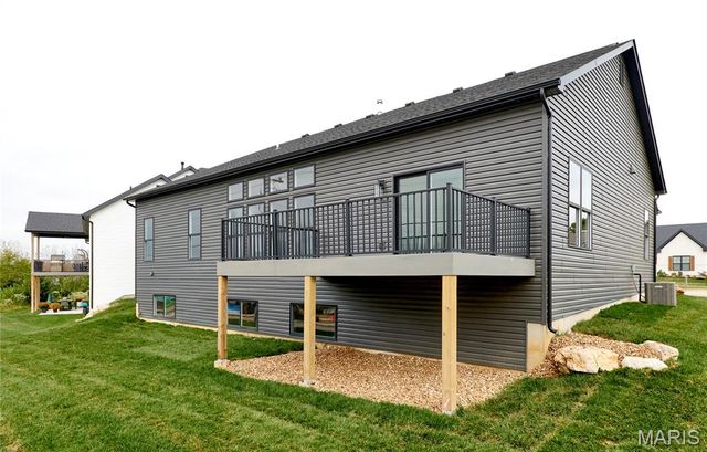 107 Wolf Den Court, Lake St Louis, MO 63367