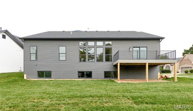 107 Wolf Den Court, Lake St Louis, MO 63367