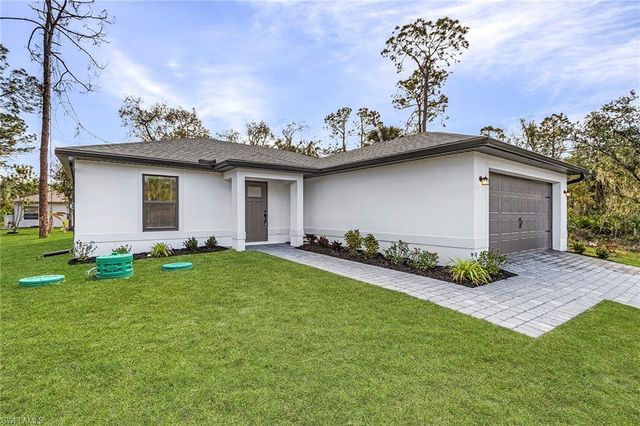 631 Tarapin AVE, Lehigh Acres, FL 33974