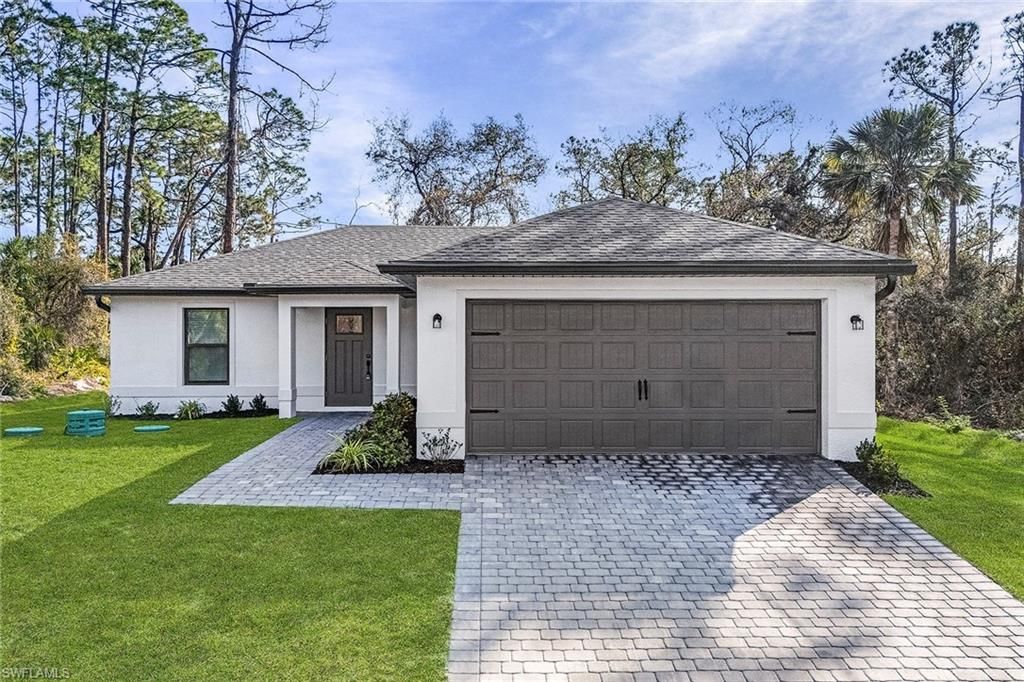 631 Tarapin AVE, Lehigh Acres, FL 33974