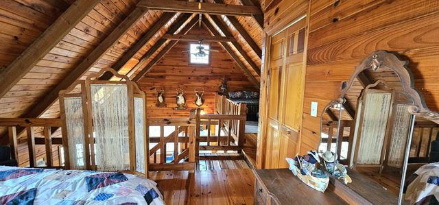 6870 Tennessee 360, Tellico Plains, TN 37385