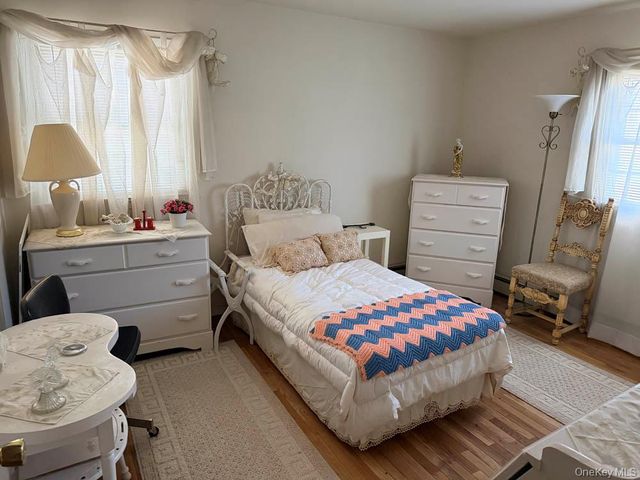 20 Harby Drive, Huntington, NY 11743