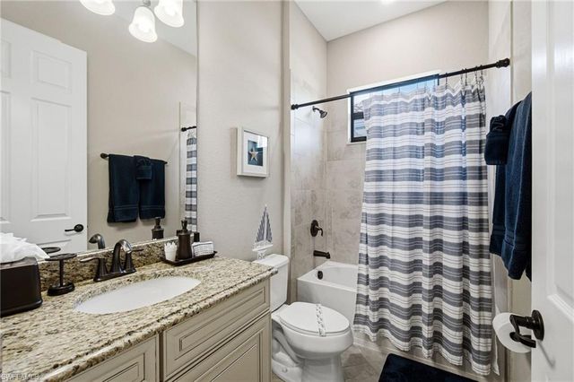 12764 Kinross LN, Naples, FL 34120
