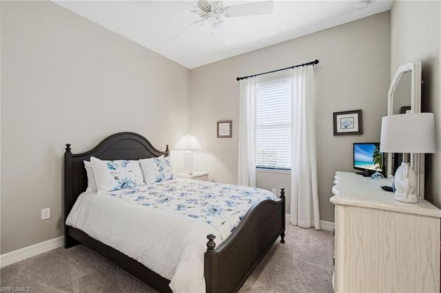 12764 Kinross LN, Naples, FL 34120