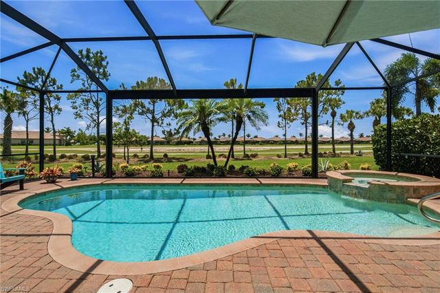12764 Kinross LN, Naples, FL 34120