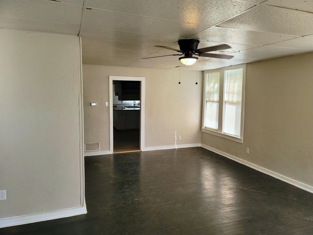 1801 9th Street, Port Arthur, TX 77640