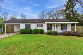 206 Ogilsvie St., Petal, MS 39465